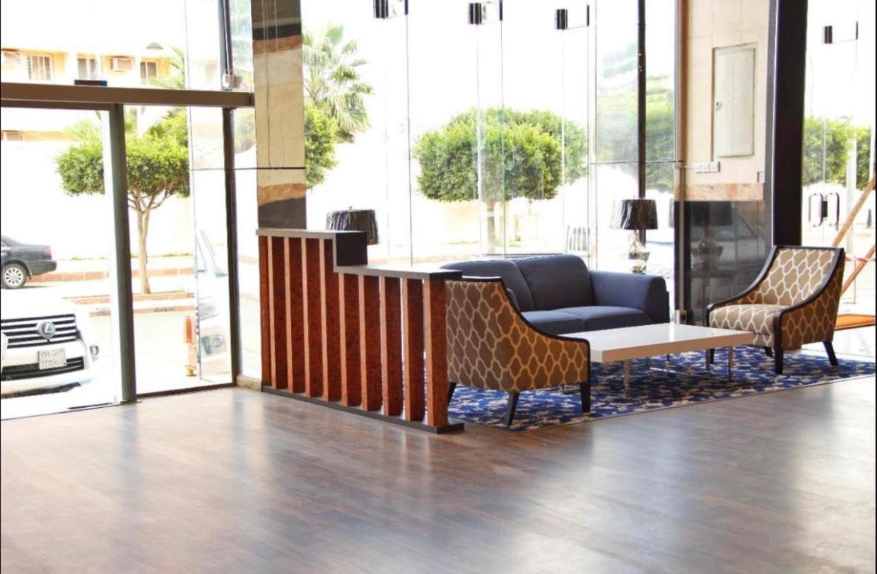قصر رهوان للوحدات الفندقية - Rahwan Palace Hotel Units Baljurashi Exteriör bild