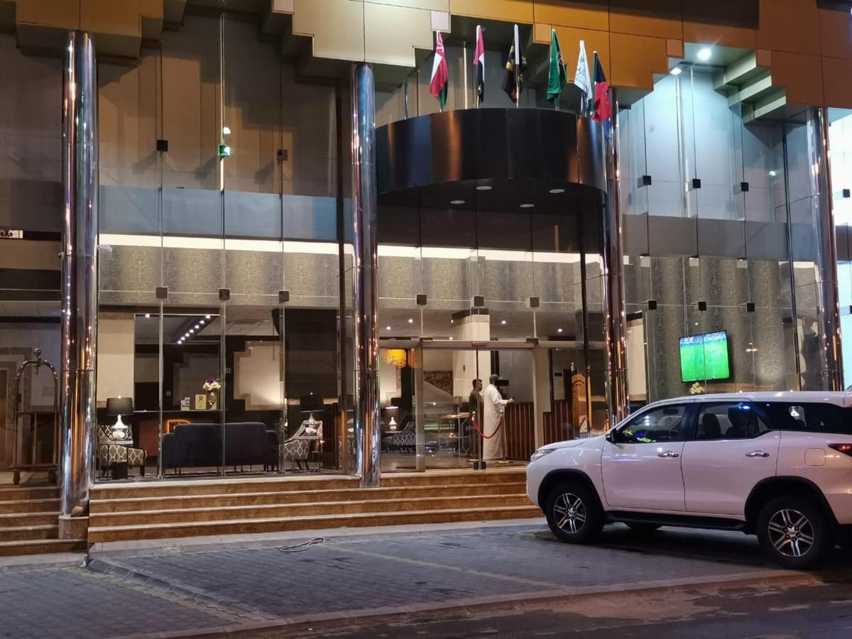قصر رهوان للوحدات الفندقية - Rahwan Palace Hotel Units Baljurashi Exteriör bild