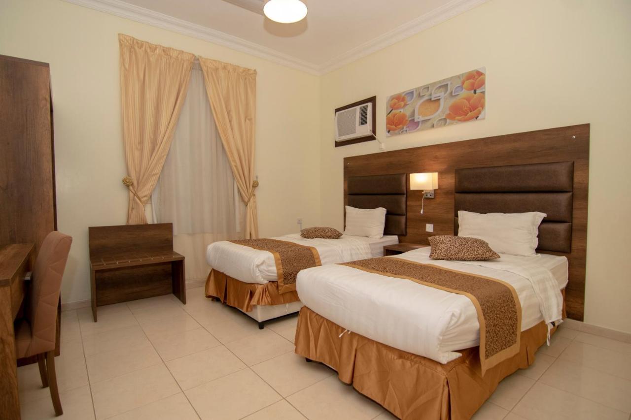 قصر رهوان للوحدات الفندقية - Rahwan Palace Hotel Units Baljurashi Exteriör bild